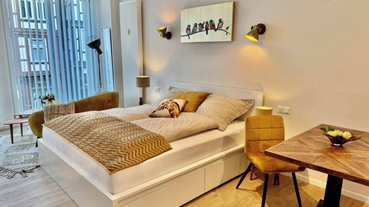 Celle Apartment | MEL&BENS Watchmaking | Old Town | Parking option