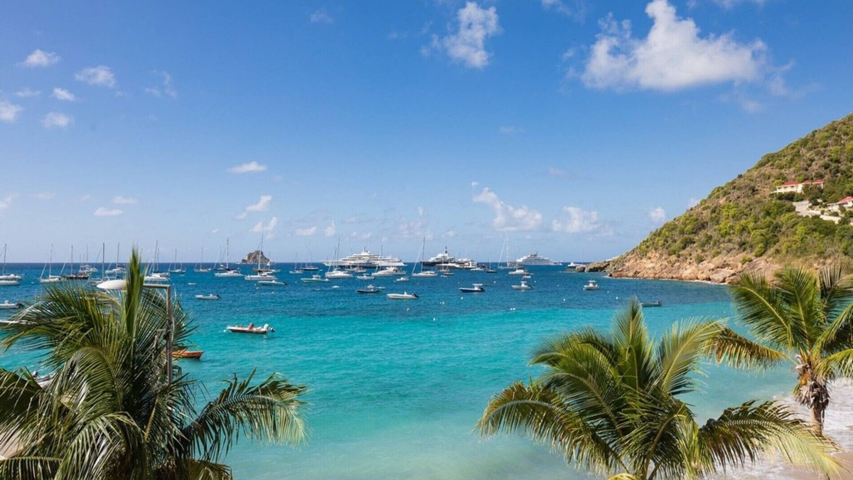 Corossol Villa | Mellow Mood - 2-bedroom St Barts Villa, walk to sandy beach