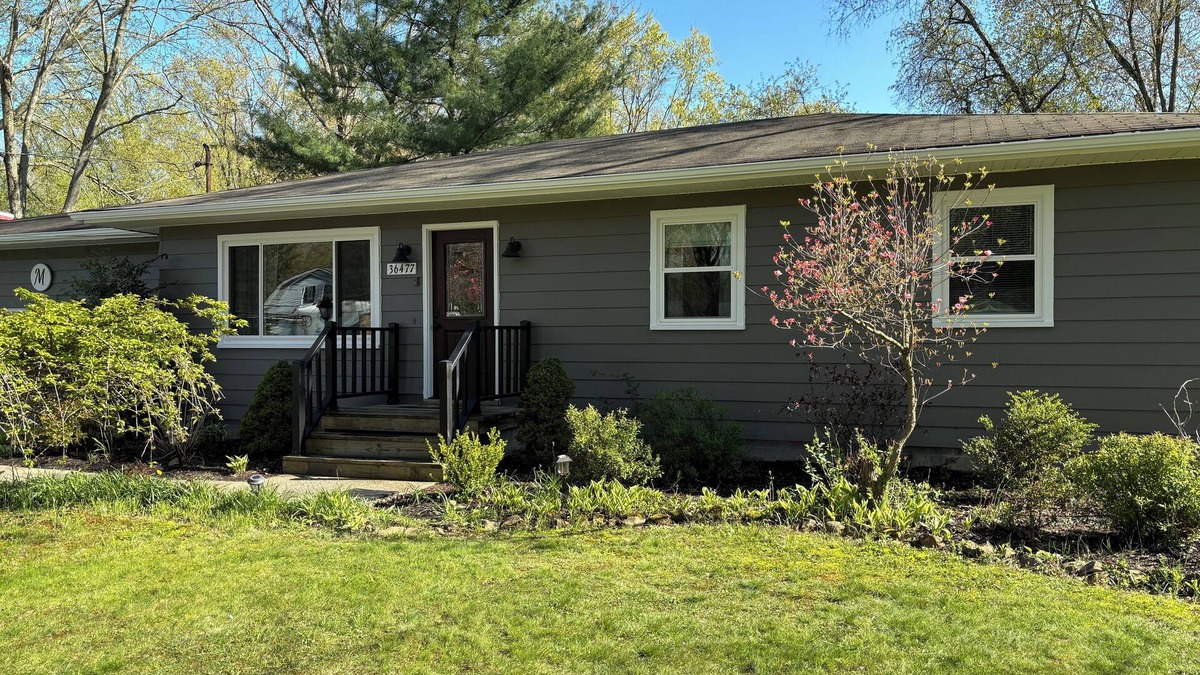 North Ridgeville House | Melva’s place North Ridgeville