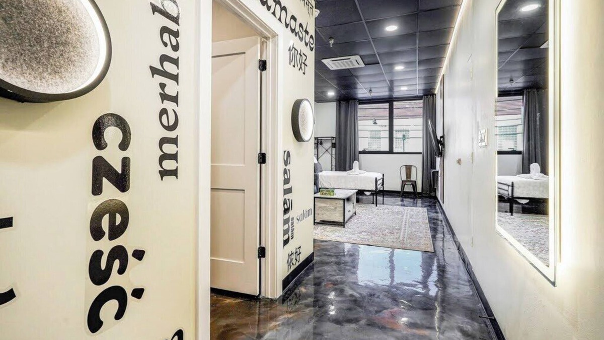 North Oakland Apartment | Melwood Suites Unit 103 Studio