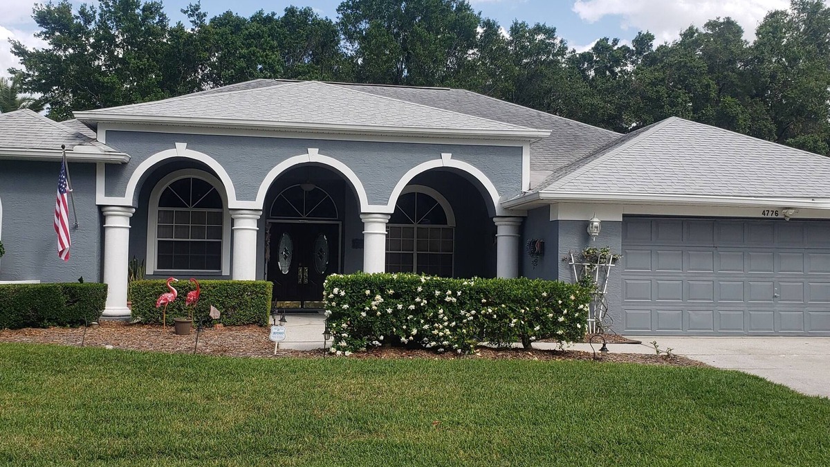 Grand Oaks House | Memory Lane Vacation HomenREDUCED SUMMER RATES! HEATED POOL AND SPA INCLUDED.