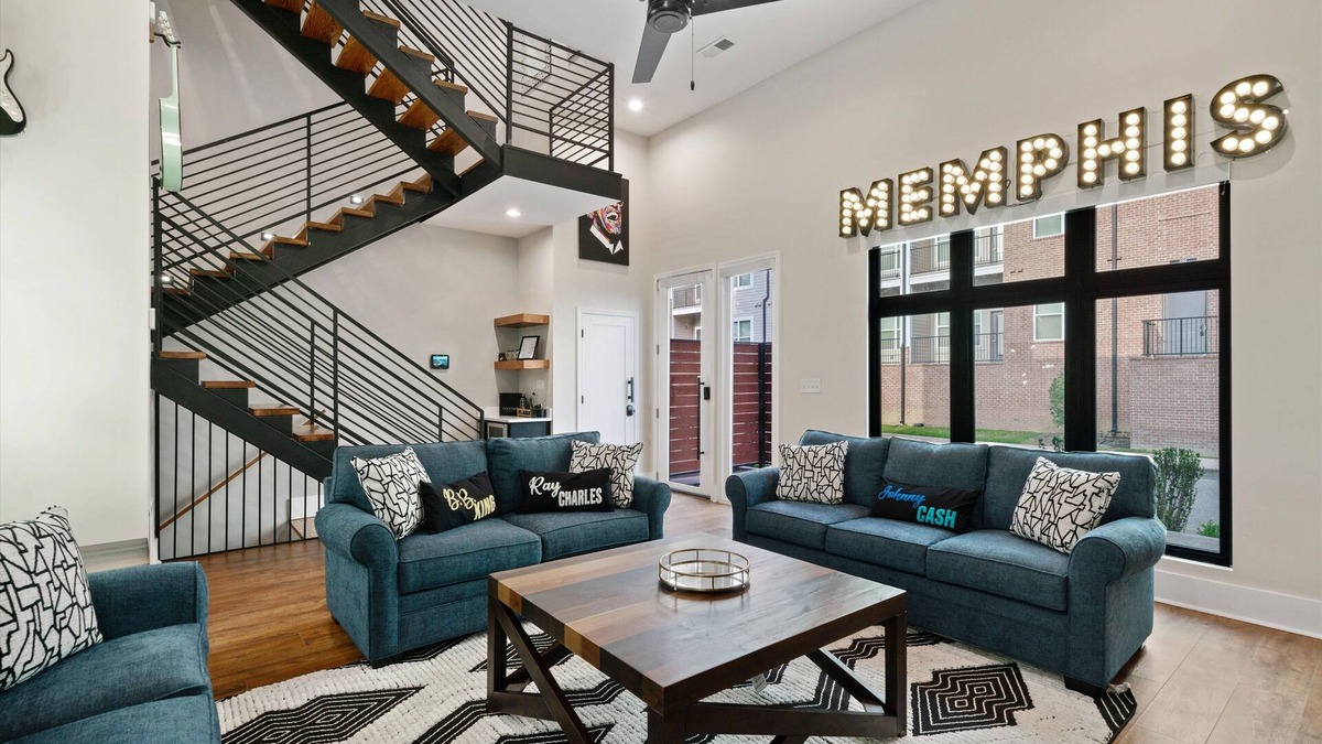 New Pathways House | Memphis Blues Rooftop & Beale st