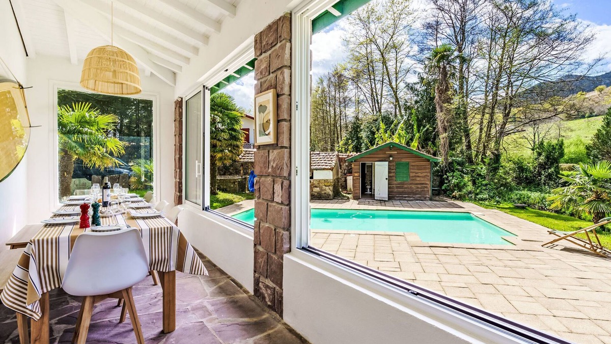 Sare House | Mendizolako by Interhome