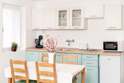 Zengovarkony Apartment | Menta Porta