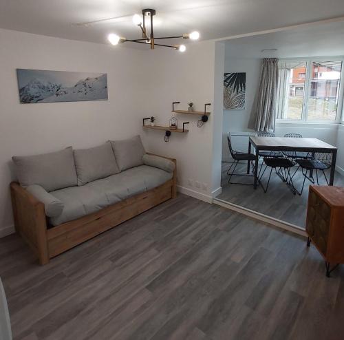 Les Menuires Apartment | Menuires - Appart moderne 5 pers+Parking couvert