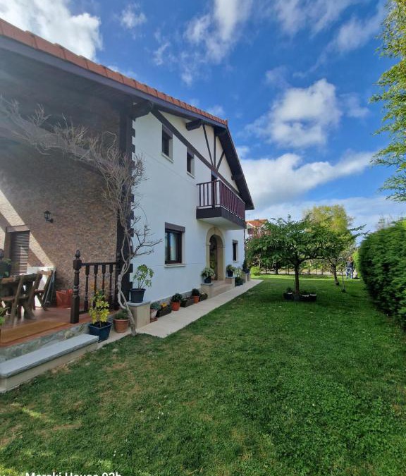 Castillo Siete Villas House | Meraki House 92B