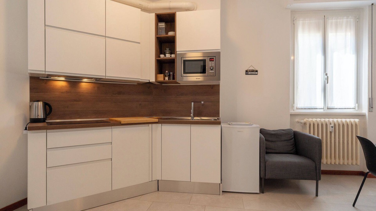 Merate Apartment | Merate Tre Spade - Two Bedroom Apartment, Sleeps 5