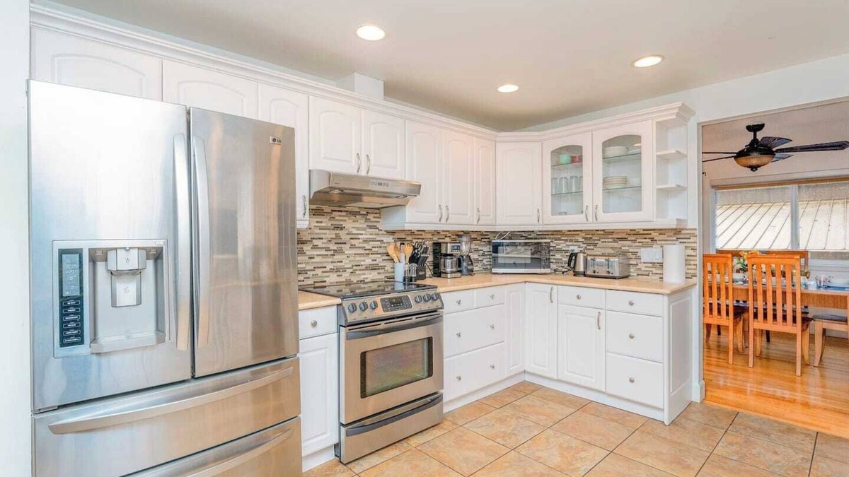Mercer Island House | MercerIsland,largeyard,grill,fire pit