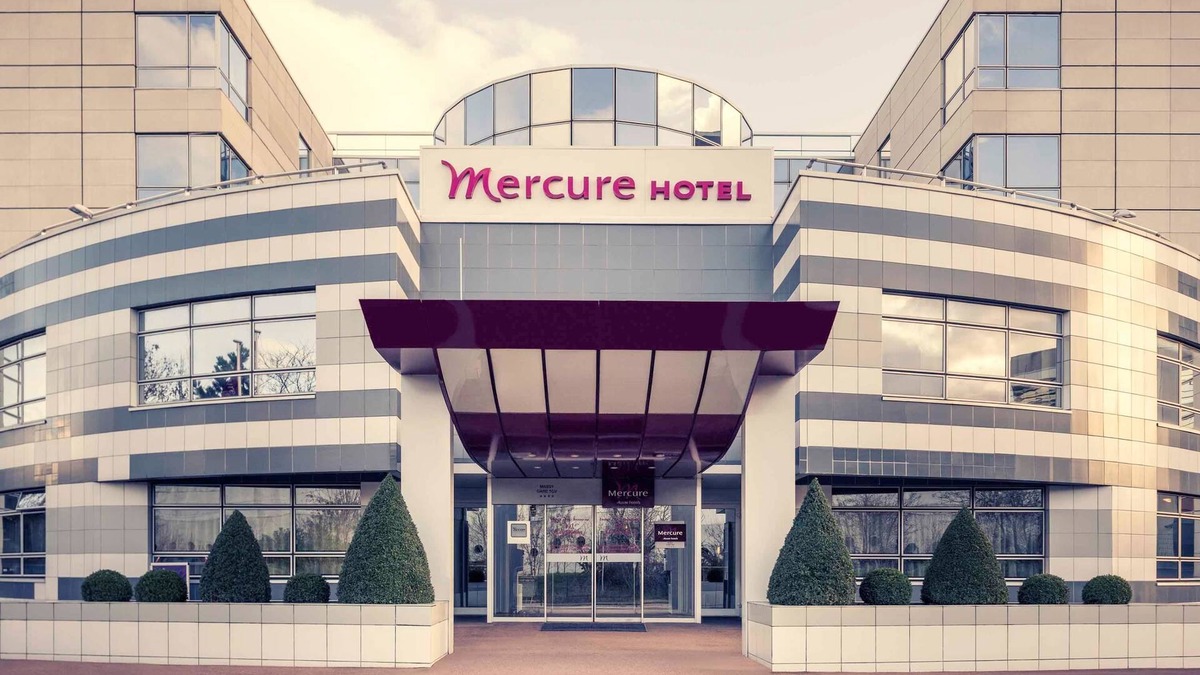 Quartier Atlantis Hotel | Mercure Paris Massy Gare TGV