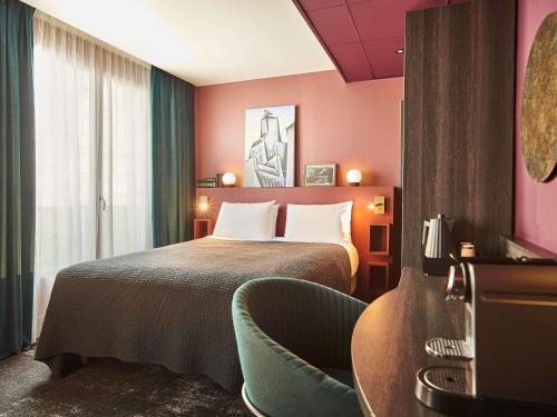 Quartier de Javel Hotel | Mercure Paris Tour Eiffel Pont Mirabeau