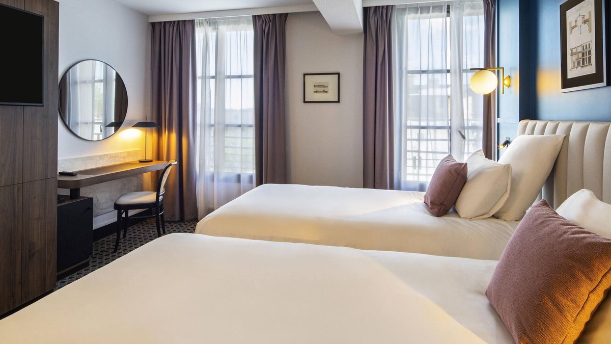Notre-Dame Hotel | Mercure Versailles Chateau