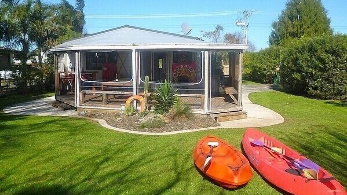 Whitianga Cottage | Mercury Bach - Whitianga Bach