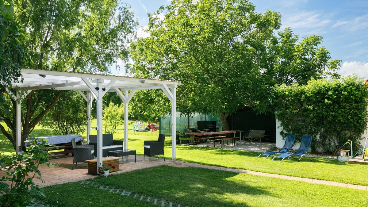 Balatonkeresztur Apartment | Meretei Porta by Interhome