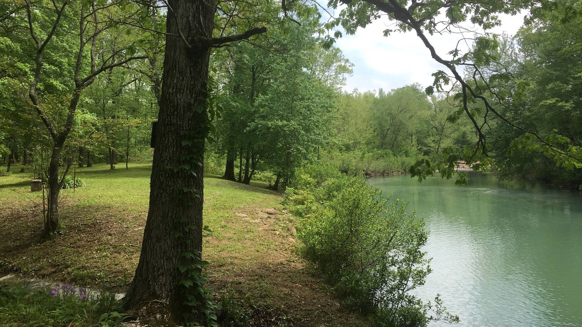 Smithville Cabin | Merging Waters - Native Stone, couples cabin in the Ouachita Mtns.