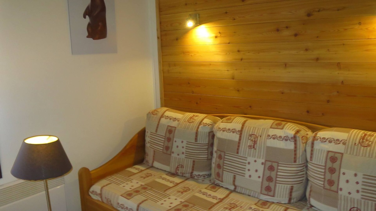 Meribel-Mottaret Apartment | Meribel-Mottaret: exceptional location of the chalet-shaped building