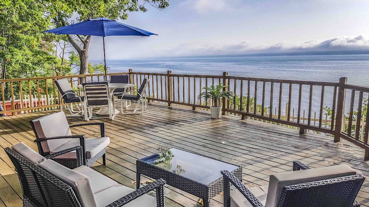 Town of Torrey Cottage | Merlot Bungalow - "Slice of Heaven on Seneca Lake"