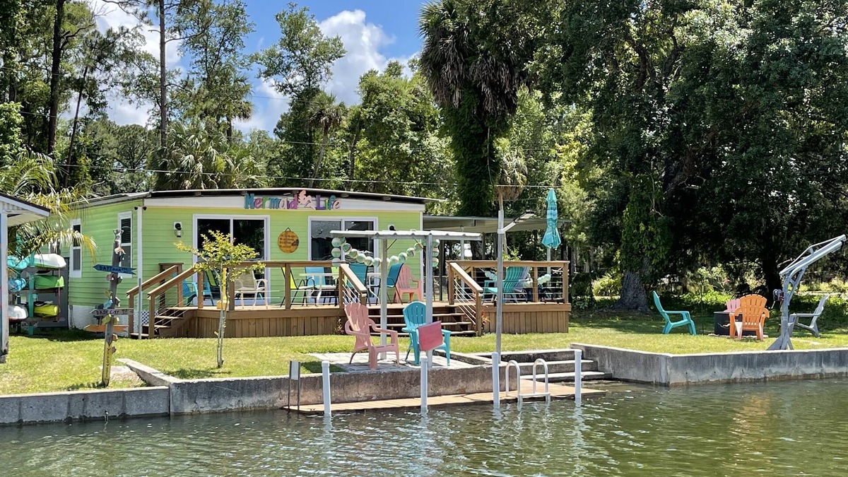 Weeki Wachee Gardens House | Mermaid Life, Sleeps 6 W/Gulf Access