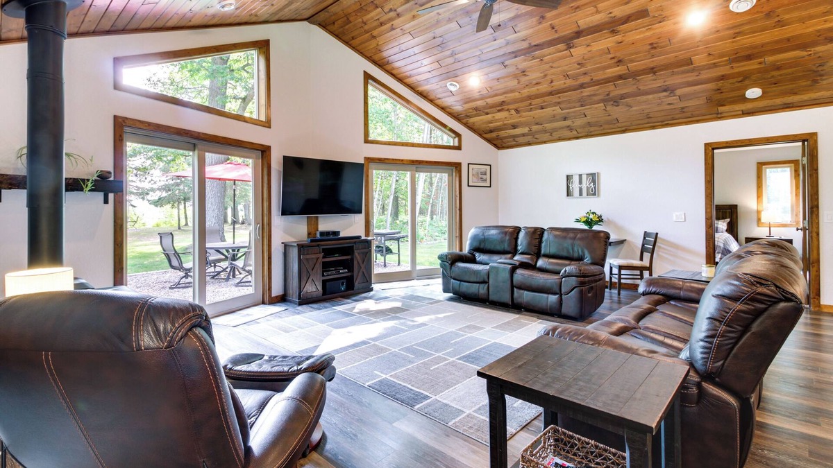 Crow Wing County House | Merrifield Vacation Rental w/Dock & River Access