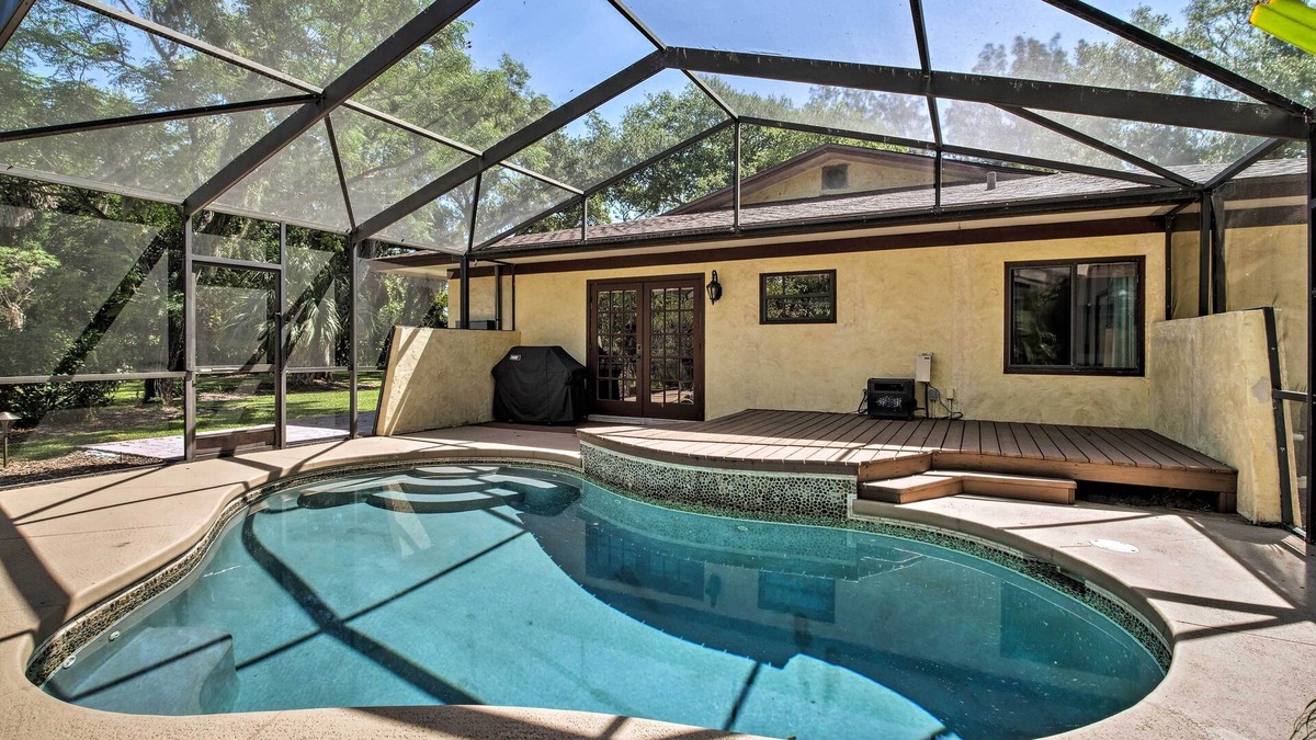 Tropic House | Merritt Island Oasis: 5 Mi to Satellite Beach!