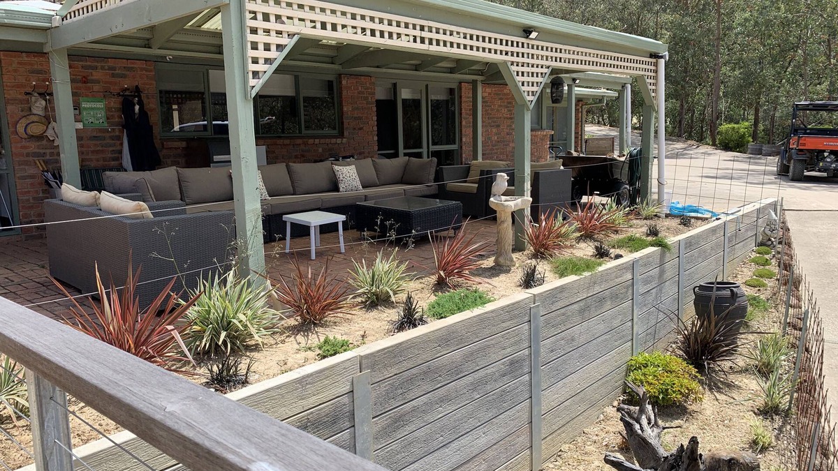 Taylor Bay House | "MERRIVALE" ABSOLUTE UNOBSTRUCTED WATER VIEWS