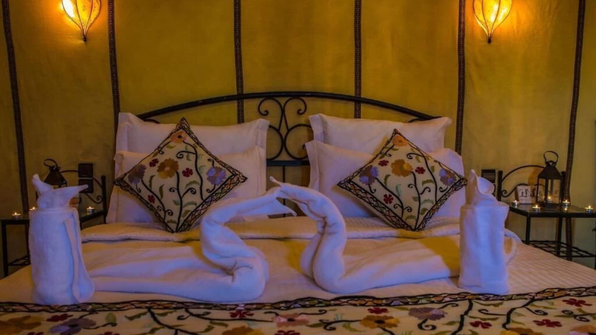 Taouz RV Rental | Merzouga Sahara Desert Camp
