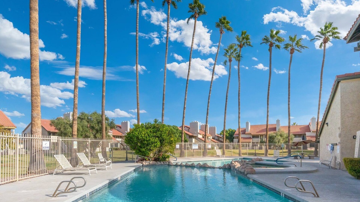 North Center Revitalization Association Condo | Mesa Trails