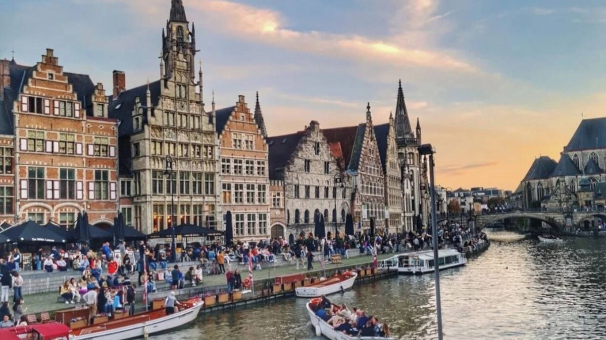 Brughuizeken House | Met deze gedeelde vakantie woningnligt alles voor je gezin binnen handbereik.