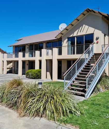 Methven Hotel | Methven Motel & Apartments