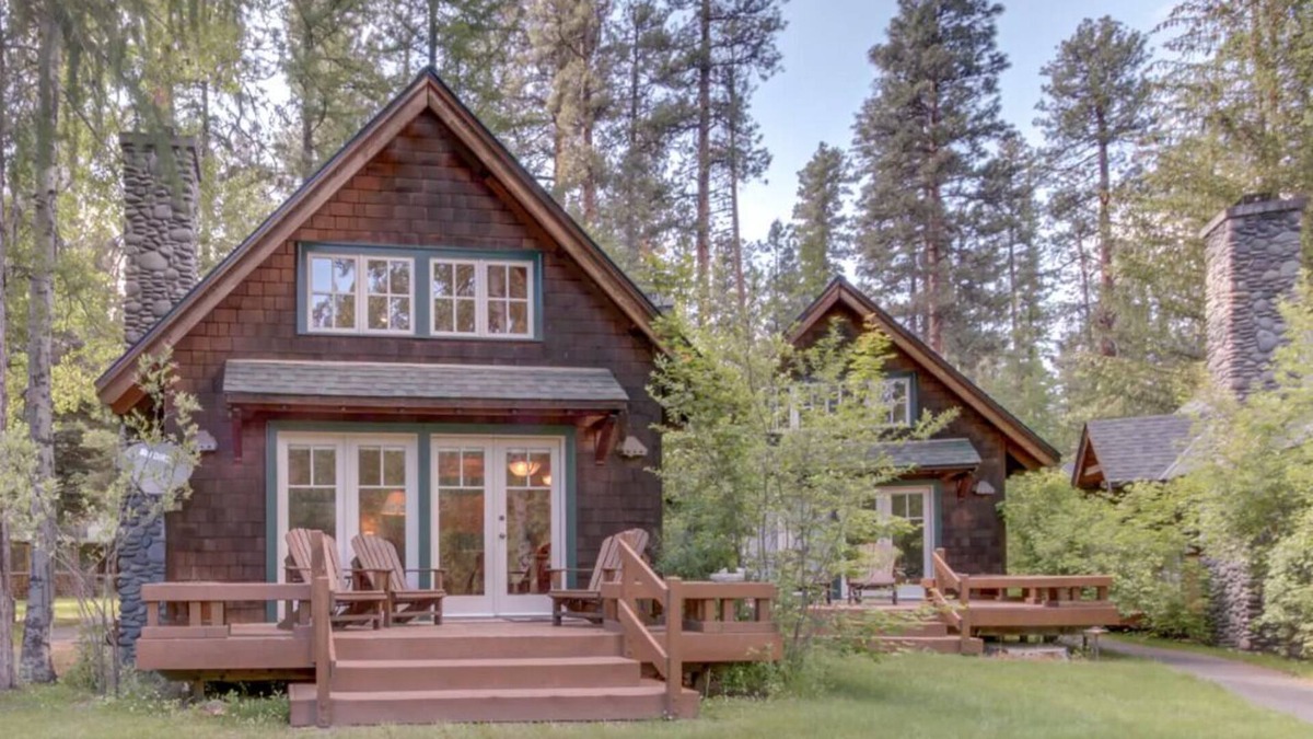 Camp Sherman Cabin | Metolius River Resort Cabin 4 - Luxurious cabin on the Metolius River w/