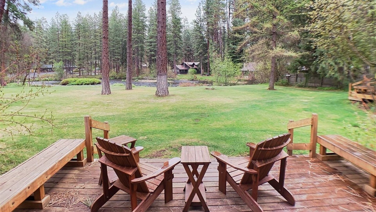 Camp Sherman Cabin | Metolius River Resort Cabin 9 - Luxurious cabin on the Metolius River w/