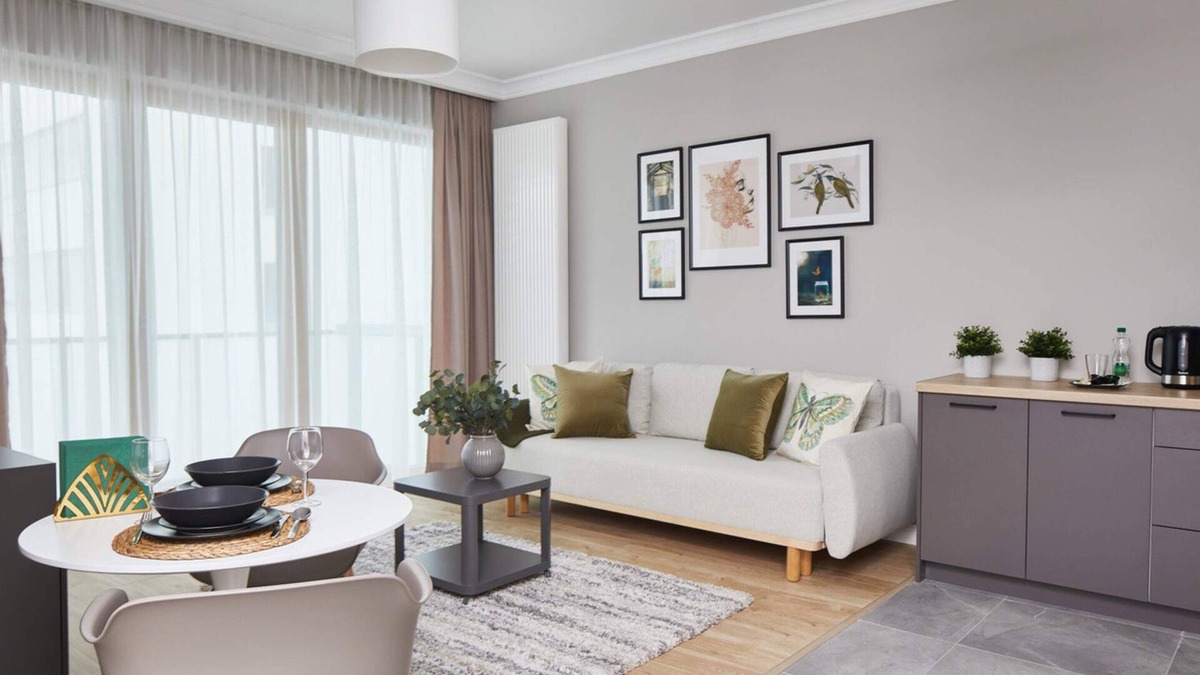 Ursynow Apartment | Metro Imielin 9th Floor Apartment