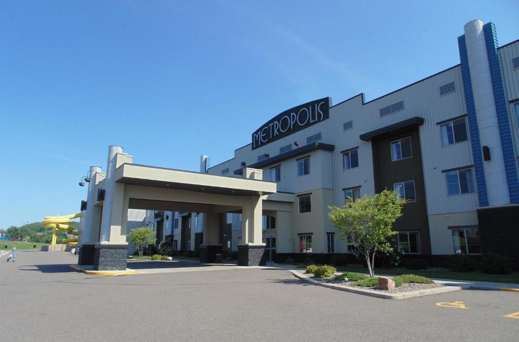 Eau Claire Resort | Metropolis Resort - Eau Claire