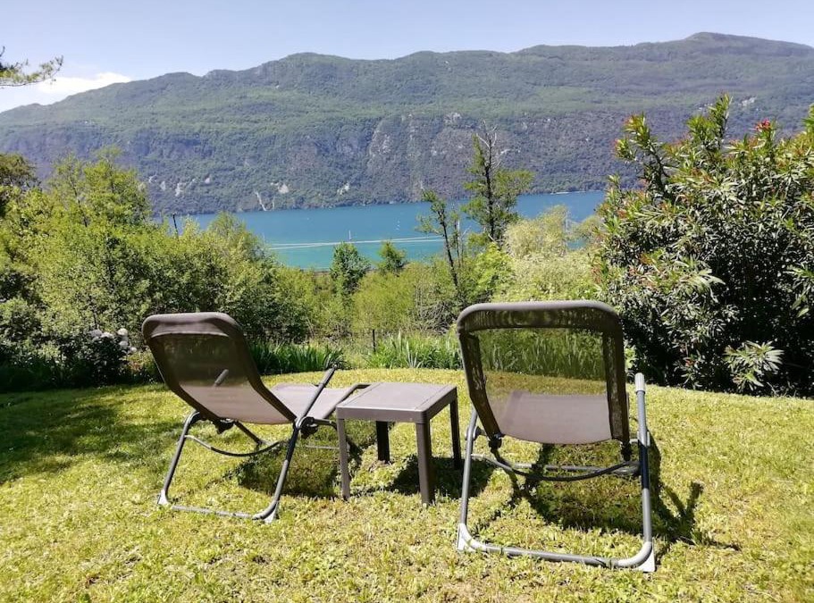 Brison-Saint-Innocent Apartment | Meublé avec jardin au bord lac du Bourget