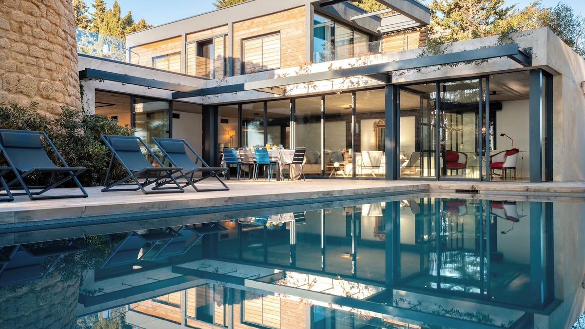 Meze Villa | MEZE, listed villa, The sublime villa du Moulin with sea view
