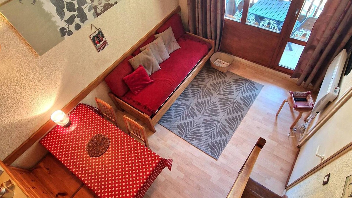 Valfrejus Apartment | Mezzanine studio 4/6 people, Valfréjus, ski-in/ski-out