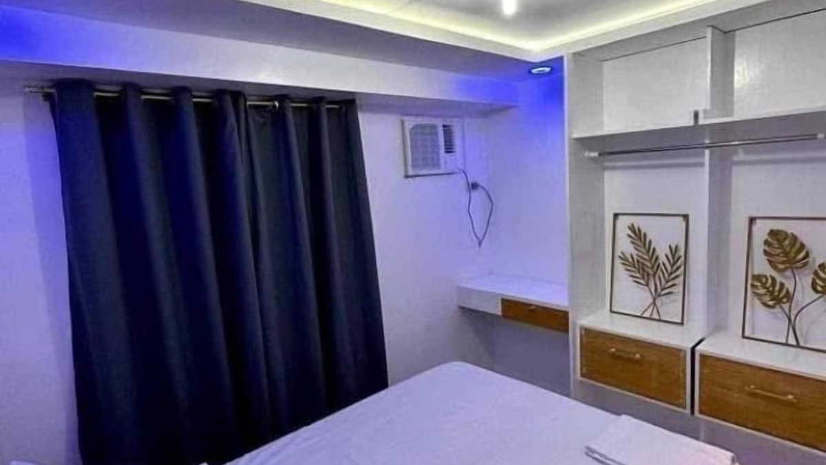 Tondo Apartment | MG Staycation: Urban Studio