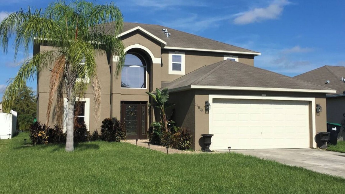 Southeast Orlando House | Mi Casa Es Su Casa!🏡 4 Bdrm home with pool