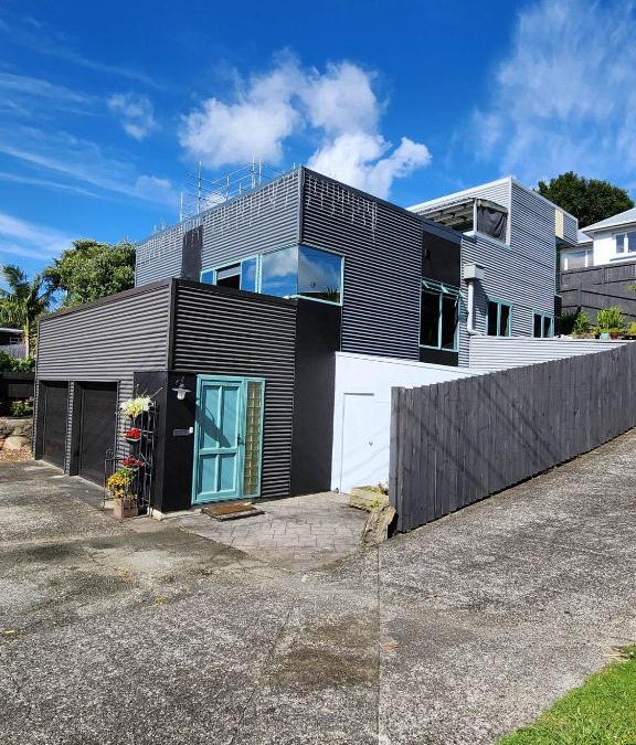 Whangarei Apartment | Mi Castillo on Hatea Drive