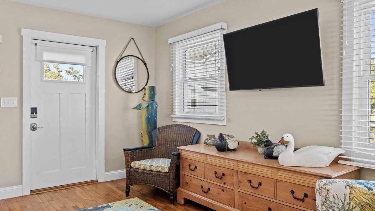 Harkers Island Condo | Mi Faro (My Lighthouse) Unit A