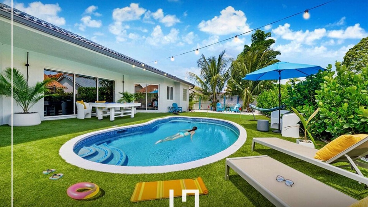 Richmond West House | Miami 5BR Resort: Heated Pool & Mini Gol