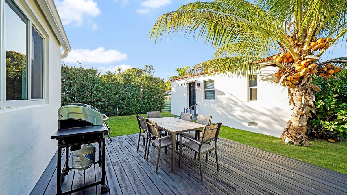 Coral Way Villa | Miami Art Deco Home in Miami