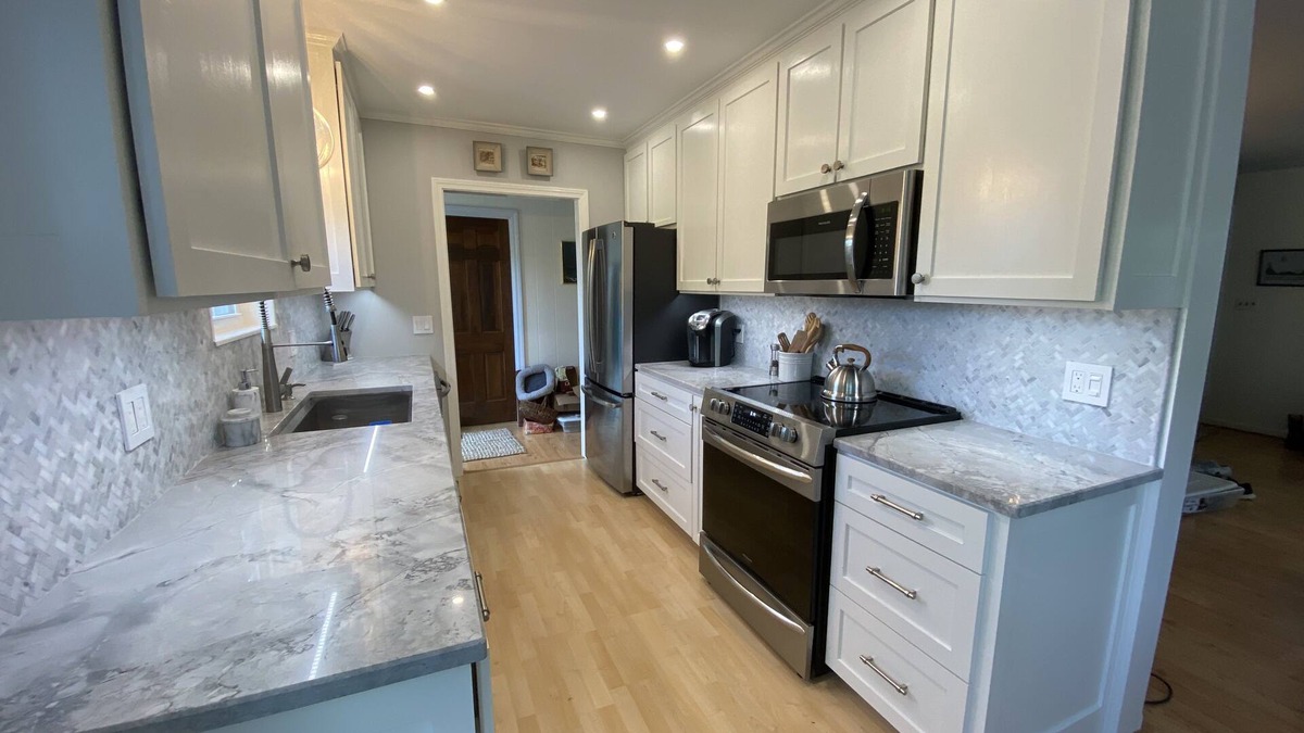 Tom Nevers Cottage | Miamoor: Quiet Comfort; Great Views