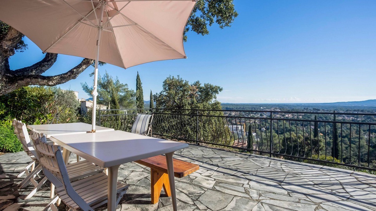 La Bouverie House | Micaes - maison avec piscine privée