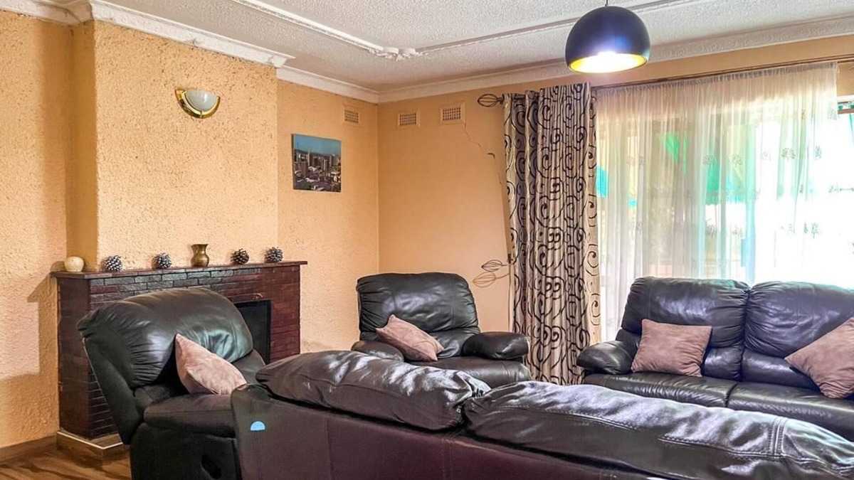 Gweru House | Micasa 5 Bedroomed BnB Gweru