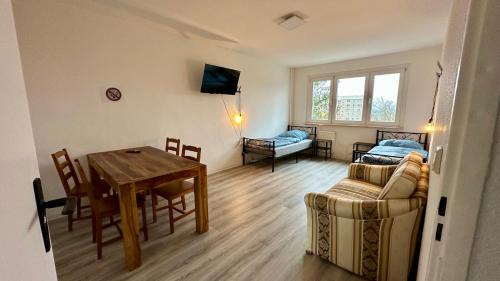 Kitzscher Apartment | MiCasa TuCasa - 3-R Apartment Leipziger Neuseenland Nova
