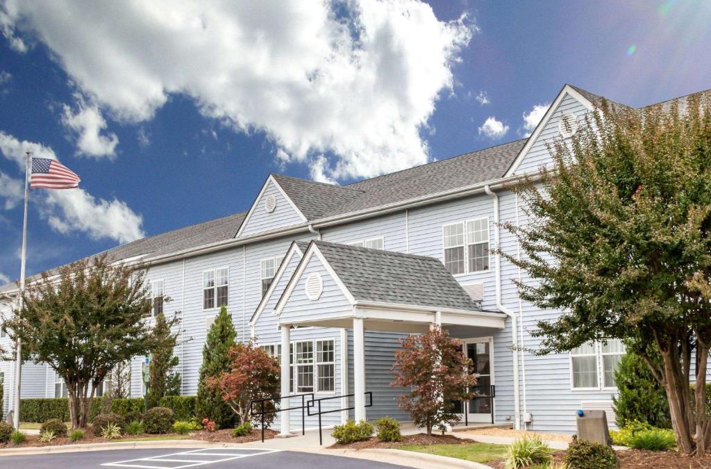 Wilson Hotel | Microtel Inn by Wyndham Wilson