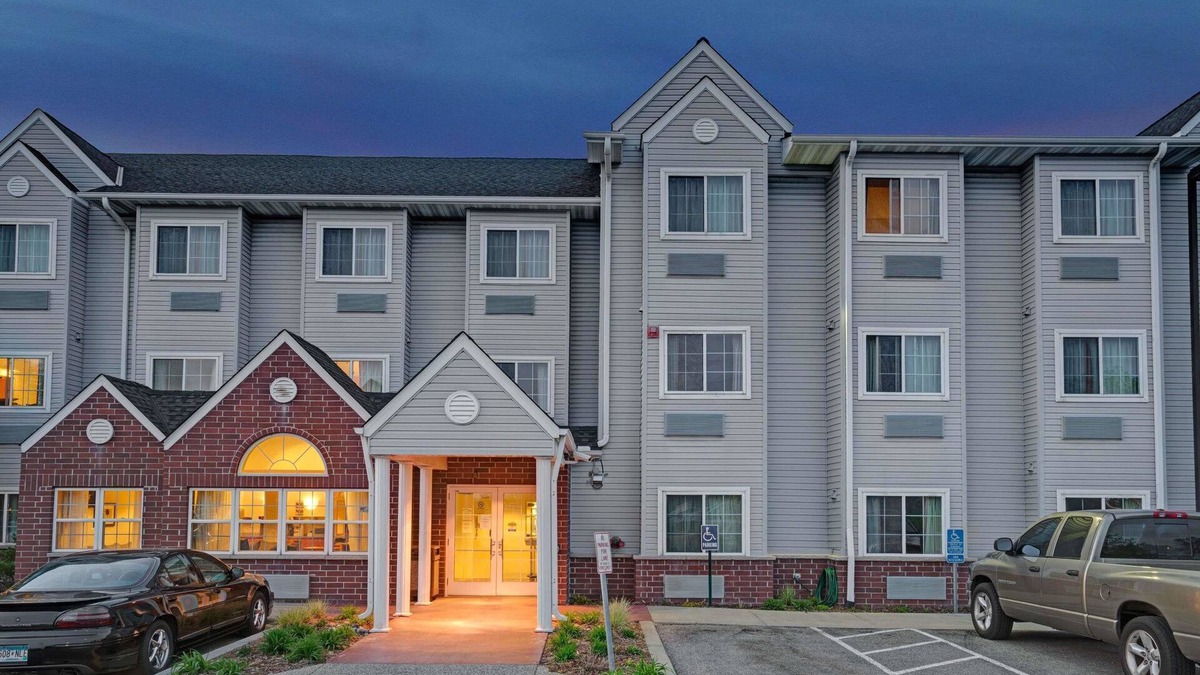 Inver Grove Heights Hotel | Microtel Inn & Suites by Wyndham Inver Grove Heights/Minneap