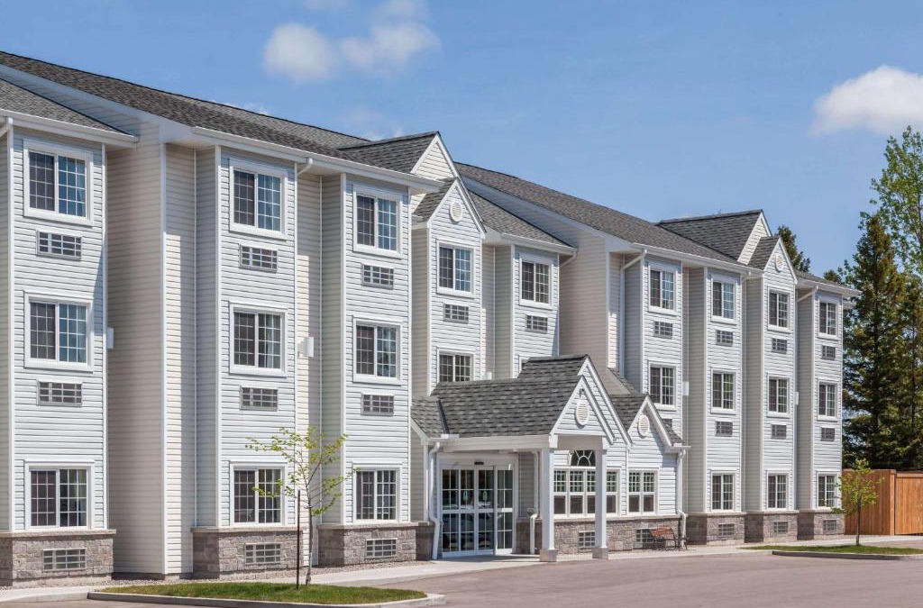 Algoma District Hotel | Microtel Inn & Suites Sault Ste. Marie