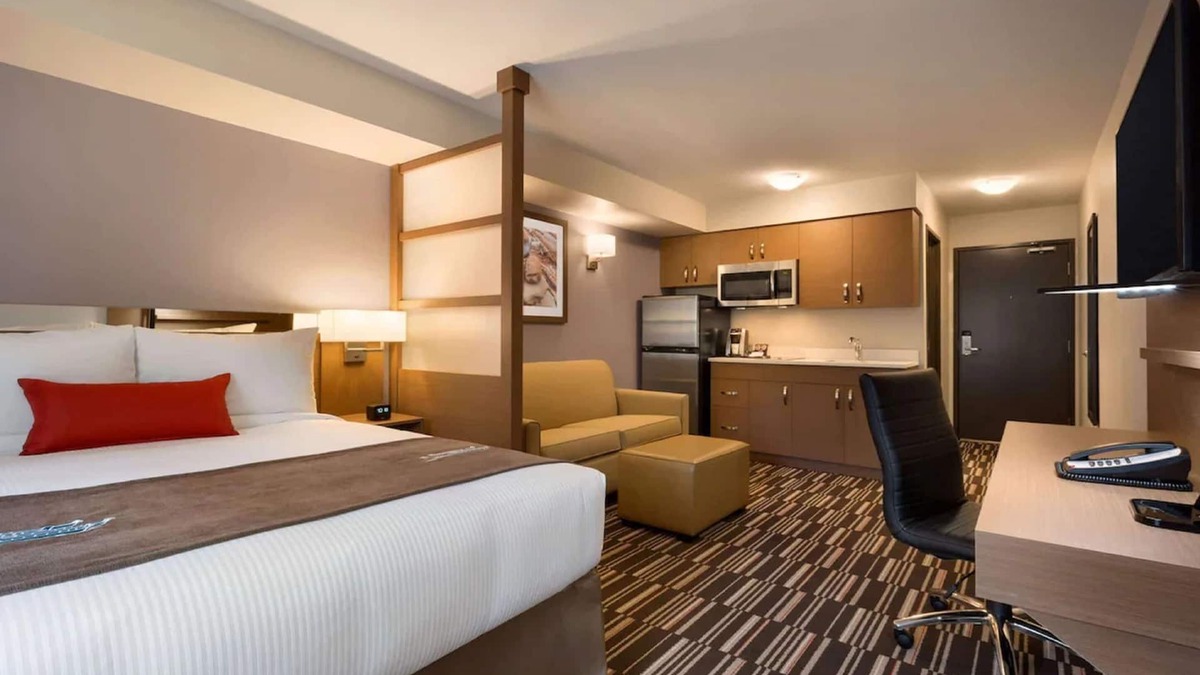 Val-d'Or Hotel | Microtel Inn & Suites By Wyndham Val-d Or