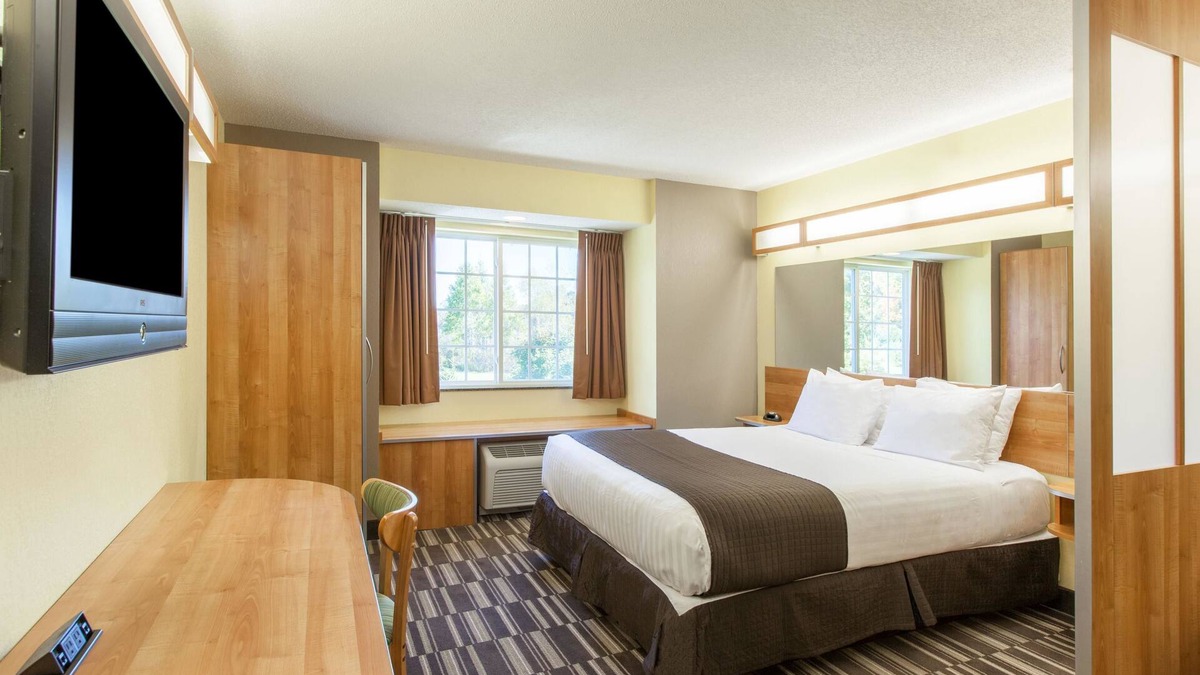 Johnstown Hotel | Microtel Inn & Suites by Wyndham Johnstown